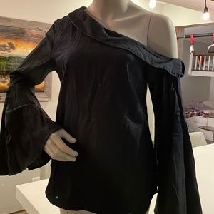 Banana republic Jean off the shoulder shirt